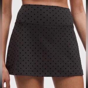 lululemon Align™ High-Rise Skirt Flocked polka dot. Size 8 Black